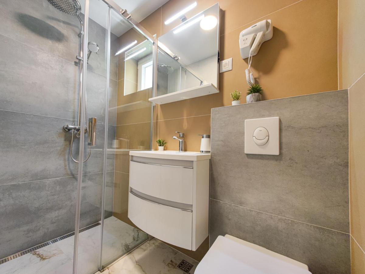 Klement Apartamento *